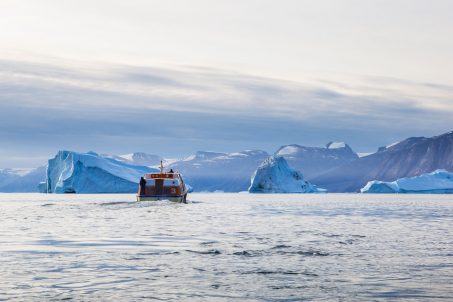 RS15919_tender_groenland